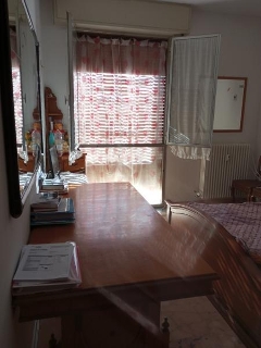 zoom immagine (Appartamento 140 mq, soggiorno, 5 camere, zona Forlì - Centro)