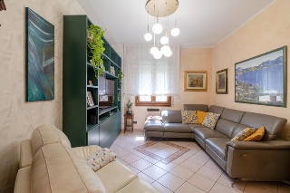 zoom immagine (Appartamento 90 mq, soggiorno, 2 camere, zona Bellaria / Emilia Levante)